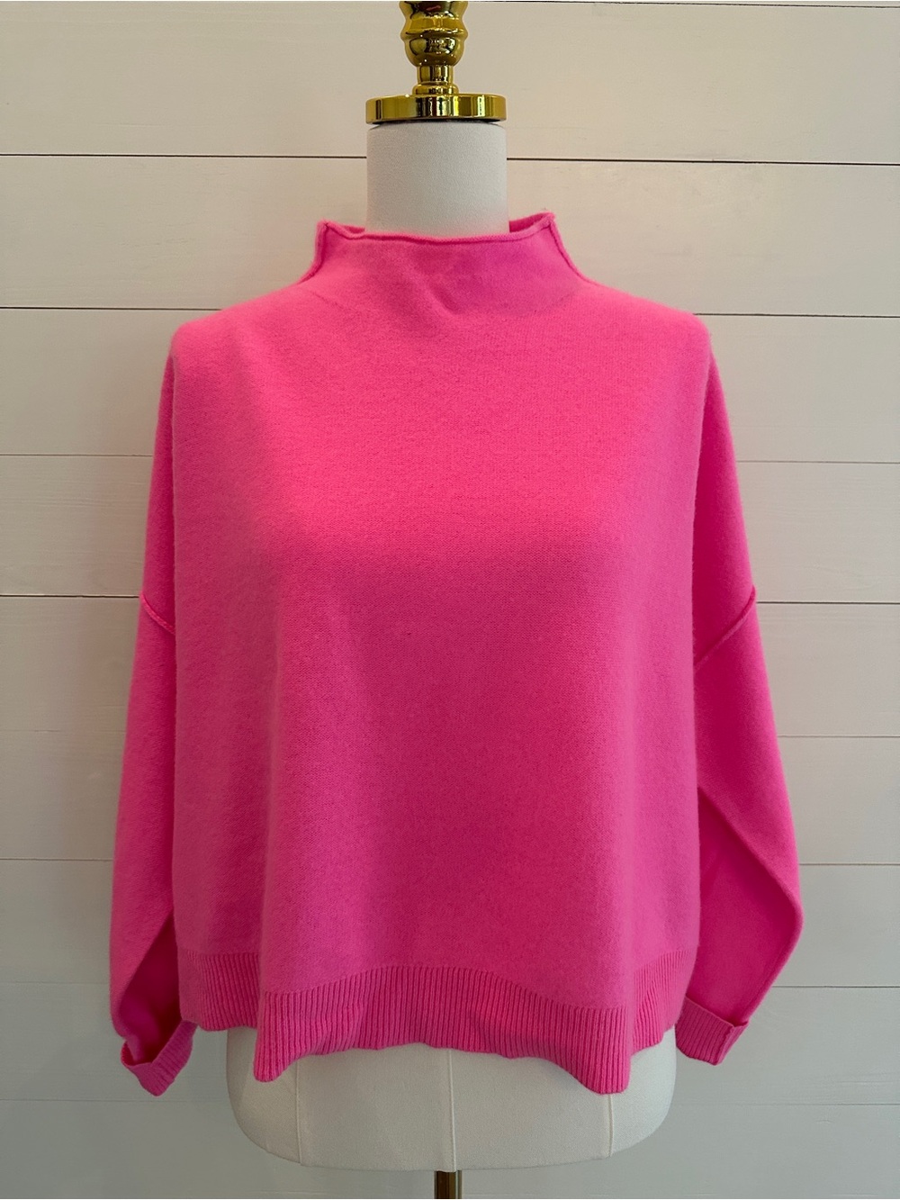 Pilcro Alani Women’s Hot Pink 100% Cashmere Mock Neck Sweater